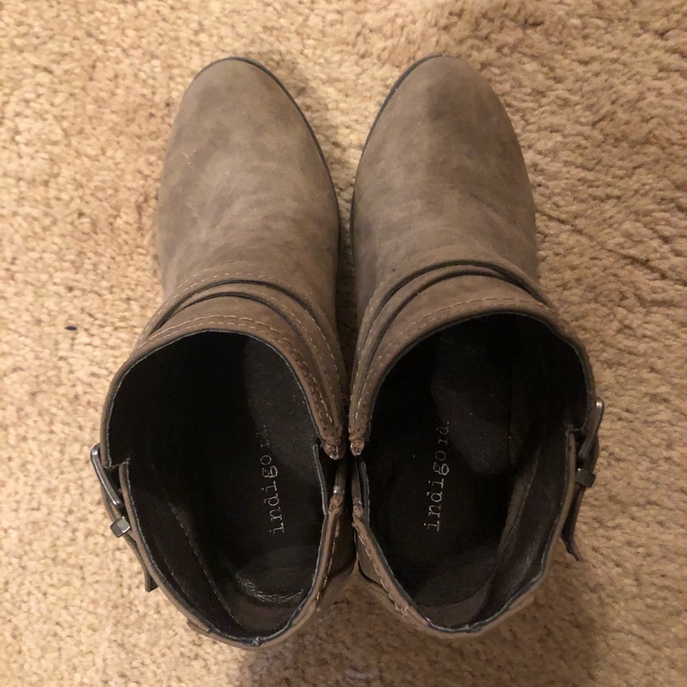 Booties - Picture 6 of 6